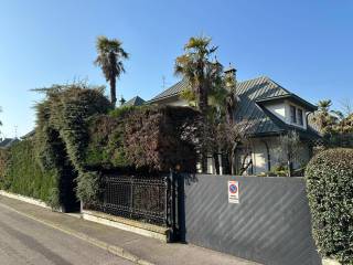 Villa a schiera in in vendita da privato a segrate via sandro pertini, 12