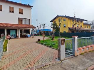 Villa a schiera in vendita a bomporto 