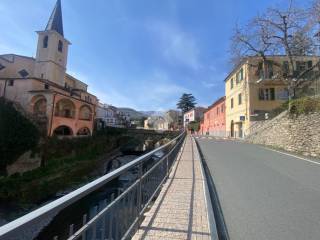 Rustico in vendita a borgomaro via g. garibaldi, 10