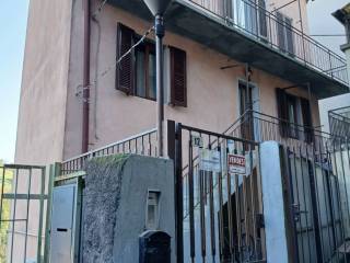 Casa indipendente in in vendita da privato ad almenno san bartolomeo via montelomboni, 12