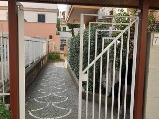 Appartamento in in vendita da privato a roma via degli armenti, 73f