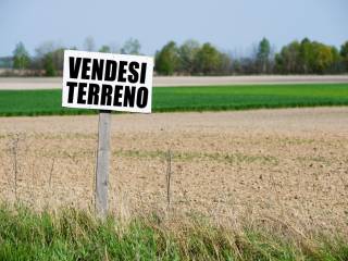 Terreno residenziale in vendita a marcianise zona industriale