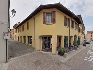 Garage in vendita a manerbio via piazzoni, 70