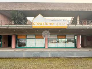 Negozio in affitto a mazzano via padana superiore, 108