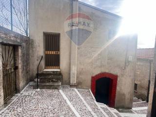 Casa indipendente in vendita a casalciprano via san pietro, 67