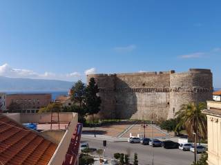 Appartamento in vendita a reggio di calabria via paolo pellicano, 12c