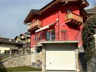 Villa in in vendita da privato a quart villaggio massuc, 26