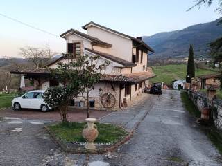 Villa in vendita a ceccano via vallerizza