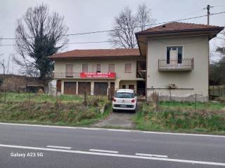 Casa indipendente in in vendita da privato a mornago via provinciale, 79