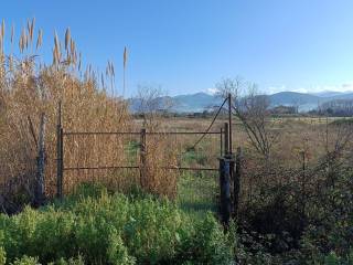 Terreno agricolo in vendita a fondi via maginotti