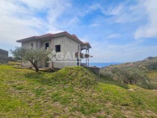 Casa indipendente in vendita a belvedere marittimo contrada rocca