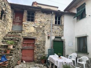 Rustico in in vendita da privato a fivizzano via trieste, 1