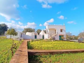 Villa in vendita a ostuni contrada maresca