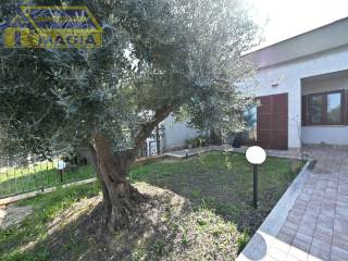 Villa a schiera in vendita a san benedetto del tronto via santa lucia, 48