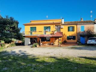 Casa indipendente in vendita a cellino attanasio contrada selva, 1