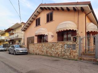 Casa indipendente in vendita a montesilvano via san spaventa, 23