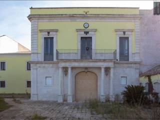 Intero stabile in vendita ad acquaviva delle fonti strada provinciale casamassima alla adelfia-acquaviva