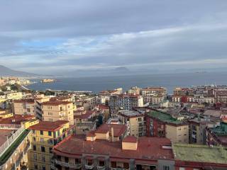 Appartamento in affitto a napoli via francesco giordani