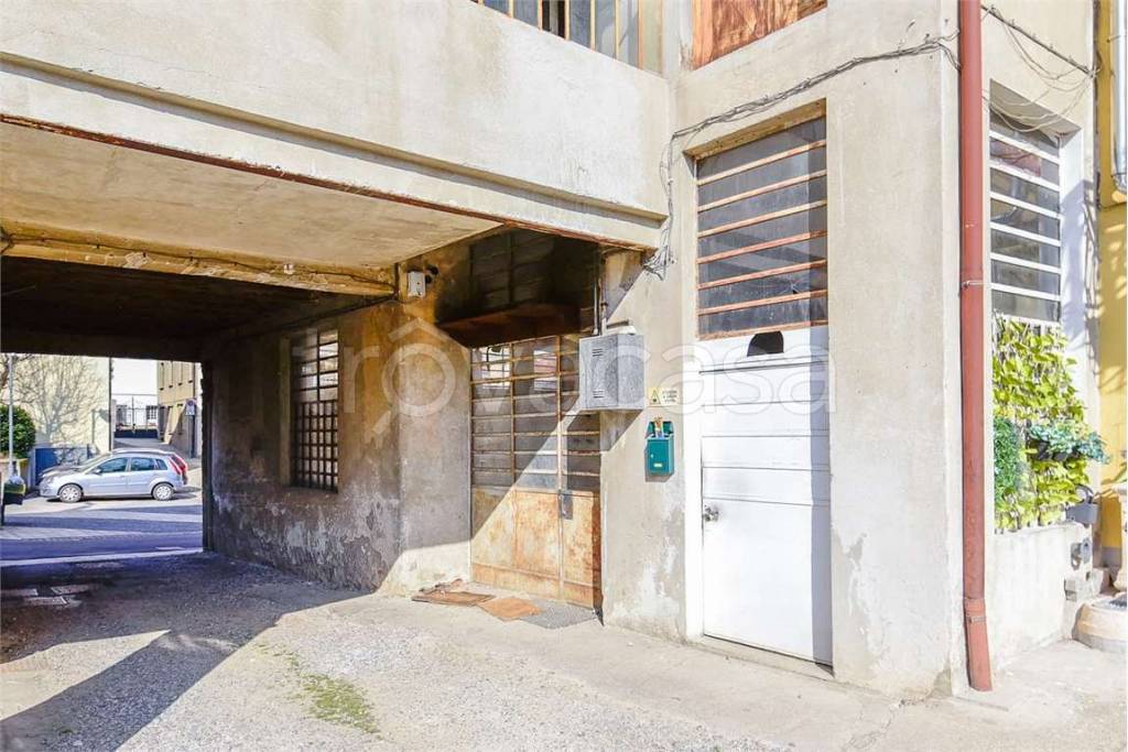 immagine annuncio 12 di 13