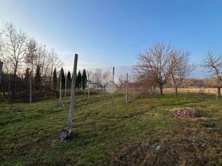 Terreno agricolo in vendita a fontanafredda via bodegan