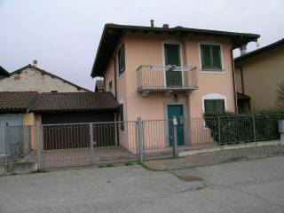 Villa in vendita a granozzo con monticello via giacomo matteotti, 38