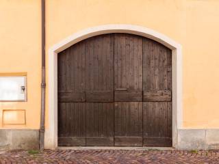 Garage in affitto a cuneo via busca, 16