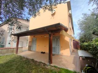 Appartamento in vendita a tortoreto via isonzo, 19