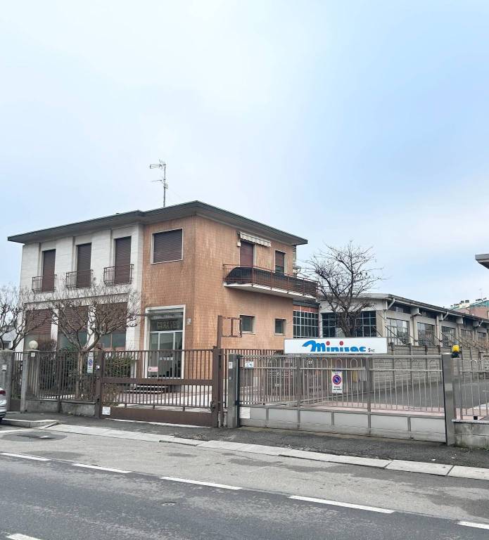 immagine annuncio 1 di 15