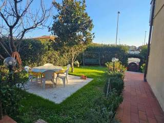 Villa a schiera in vendita a collesalvetti via del valico a pisa,, 57014