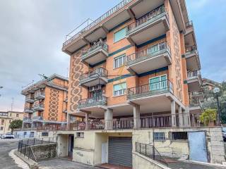 Garage in vendita a roma via mattia battistini, 19