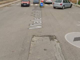 Capannone all'asta a san cataldo viale della rinascita