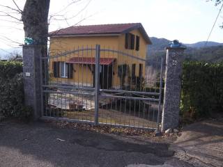 Villa in affitto a carrodano mattarana