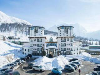 Albergo in vendita a sestriere via via possetto 9-11