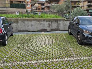 Posto auto in affitto a roma via renato fucini, 53