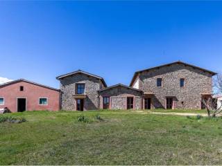 Albergo in affitto a siena via flaminia km 58,800 - civita castellana (vt)
