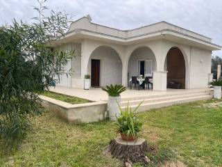 Villa in in vendita da privato a mesagne via porto cesareo