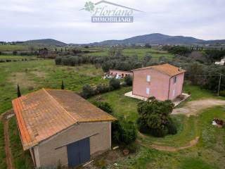 Casale in vendita a capalbio strada poggetti