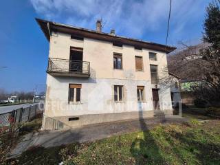 Casa indipendente in vendita a mantello via valeriana, 39