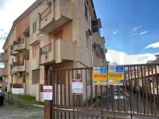 Appartamento in affitto a oliveri via gaspare amodeo 96 ,
