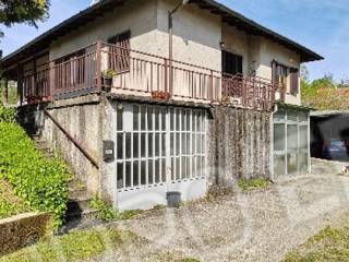 Villa all'asta a mercallo via per oriano 28