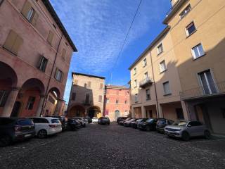 Ufficio in affitto a bologna piazza san giovanni in monte, 3