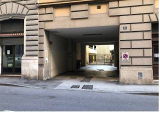 Garage in affitto a trieste via francesco rismondo, 9