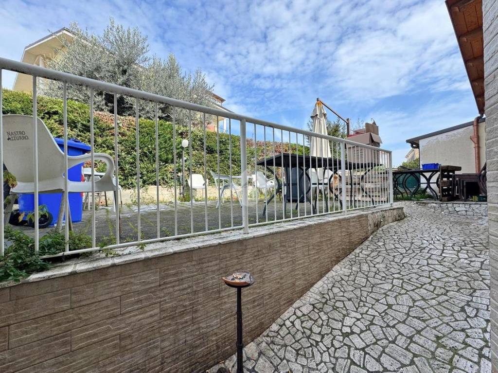 immagine annuncio 11 di 12