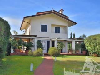 Villa in affitto a forte dei marmi 