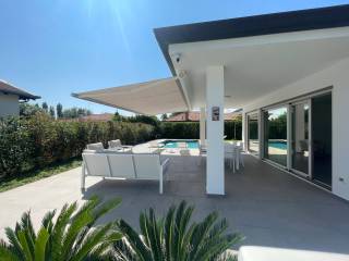 Villa in in affitto da privato a rosolina via po di levante