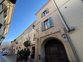 Garage in affitto a pinerolo via san giuseppe