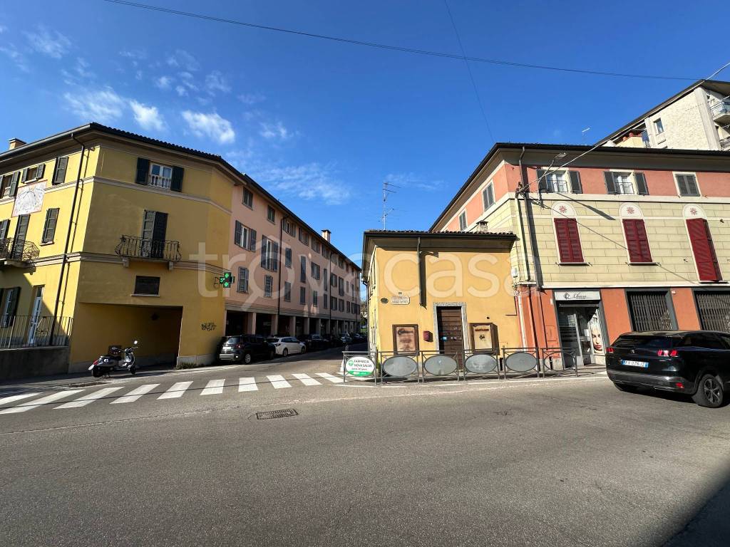 immagine annuncio 1 di 14