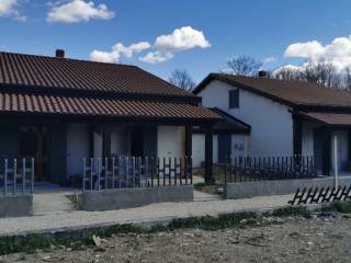 Villa a schiera in in vendita da privato a vinchiaturo contrada santa maria