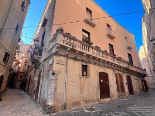 Hobby/tempo libero in affitto a bari strada dei gesuiti, 13