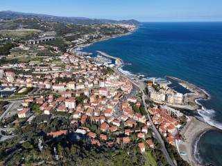 Terreno agricolo in vendita a san lorenzo al mare via petachin